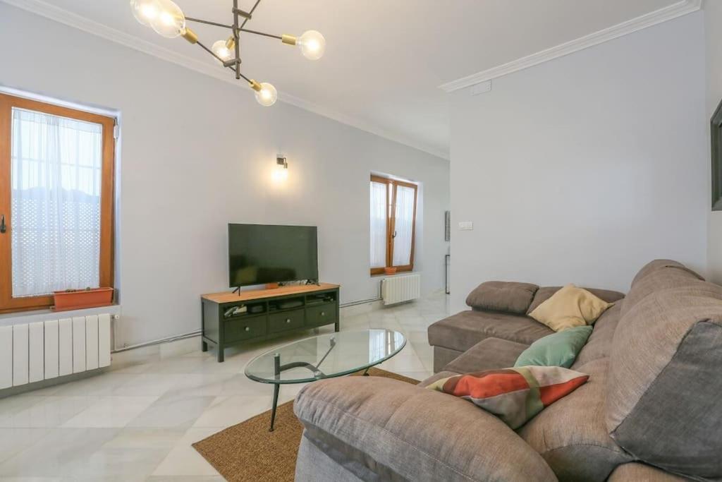 סביליה Riverwalk Suites - Puente Triana מראה חיצוני תמונה